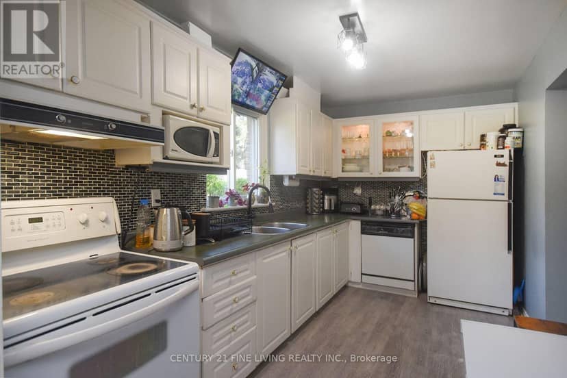 34 - 2700 Battleford Road — photo 6 of 40