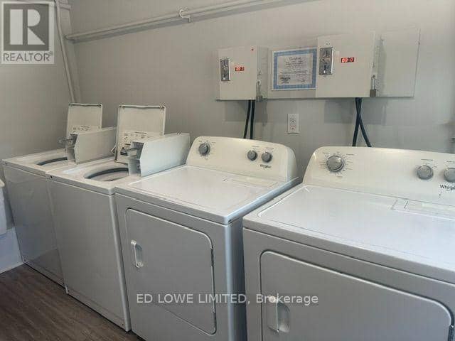 415 Main Street — photo 3 of 15