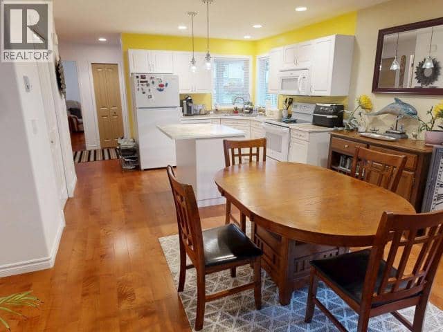 24-4415 MANSON AVE, Powell River, photo 7