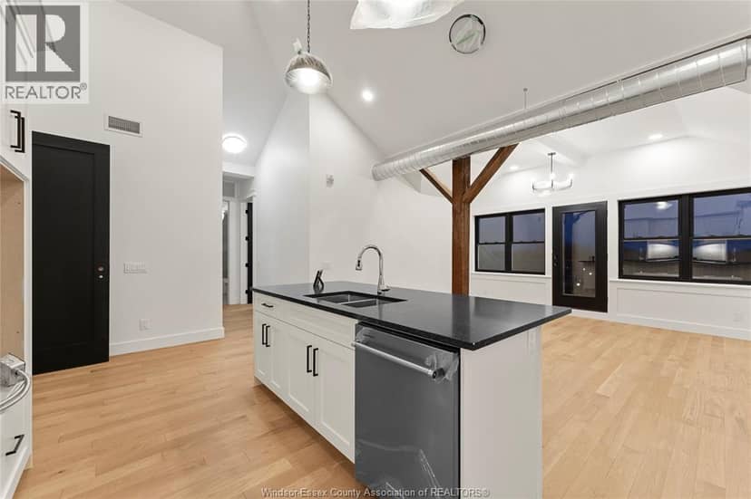 247 BROCK STREET Unit# 403 — photo 12 of 40