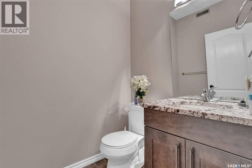 3826 Goldfinch Way — photo 16 of 40