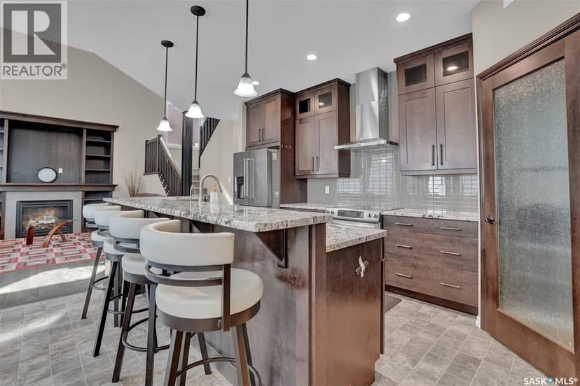 3826 Goldfinch Way — photo 9 of 40