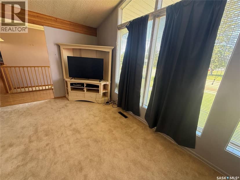 1302 112th STREET, North Battleford, photo 8