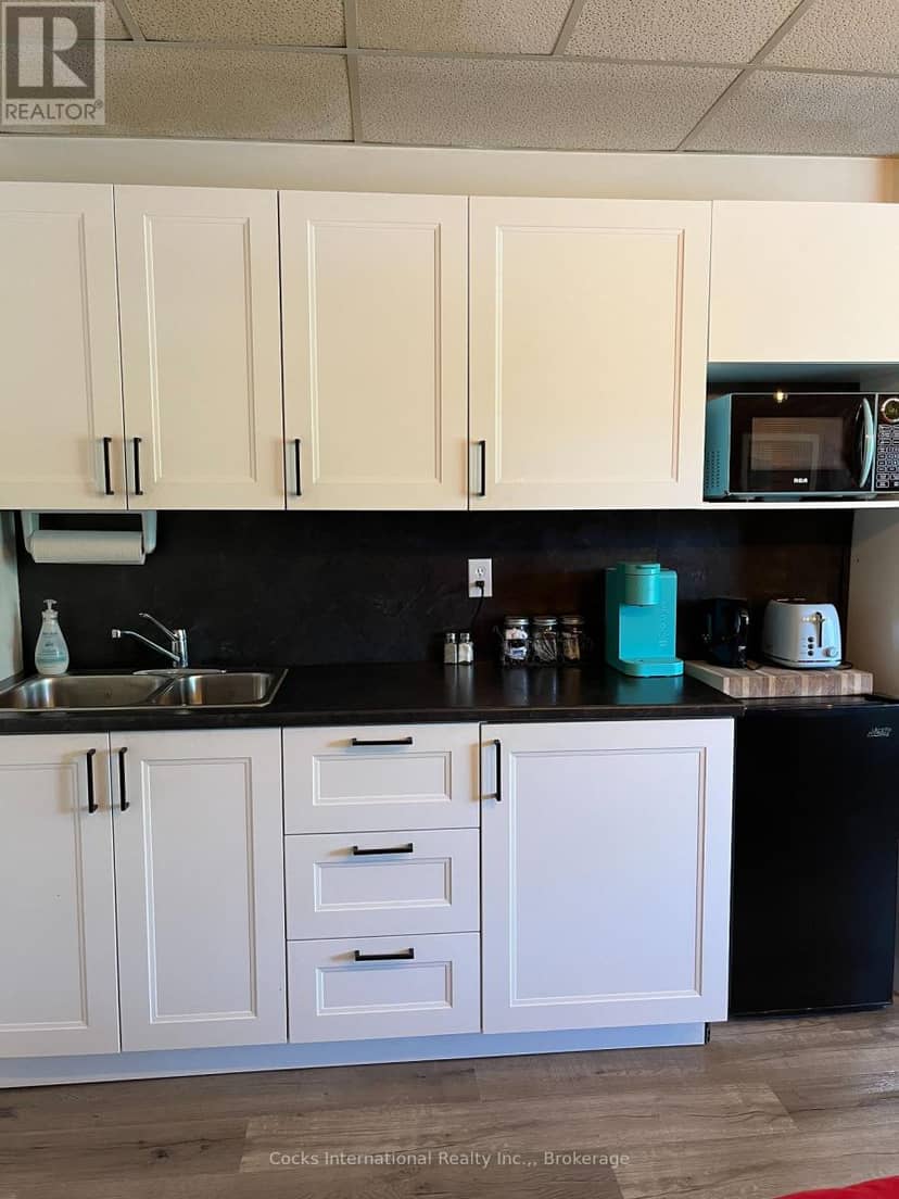 755 Muskoka Road 10 Road — photo 15 of 40