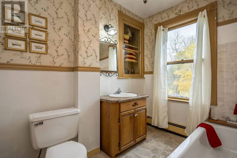 10251 Highway 1, 10253 Highway 1, Paradise, NS B0S 1R0 — photo 25 of 40