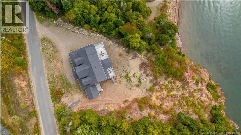 538 Shore Road — photo 8 of 40