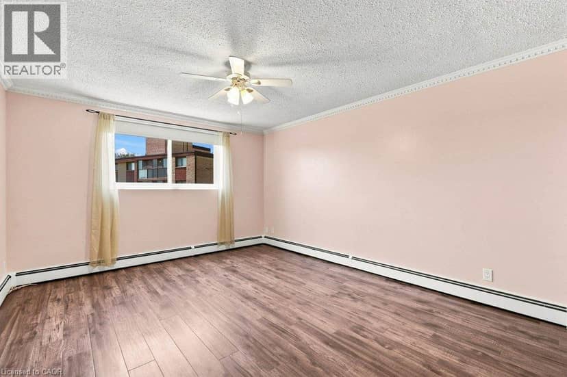 400 CHAMPLAIN Boulevard Unit# 406 — photo 19 of 40