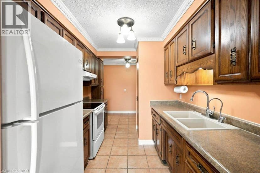 400 CHAMPLAIN Boulevard Unit# 406, Cambridge, photo 6