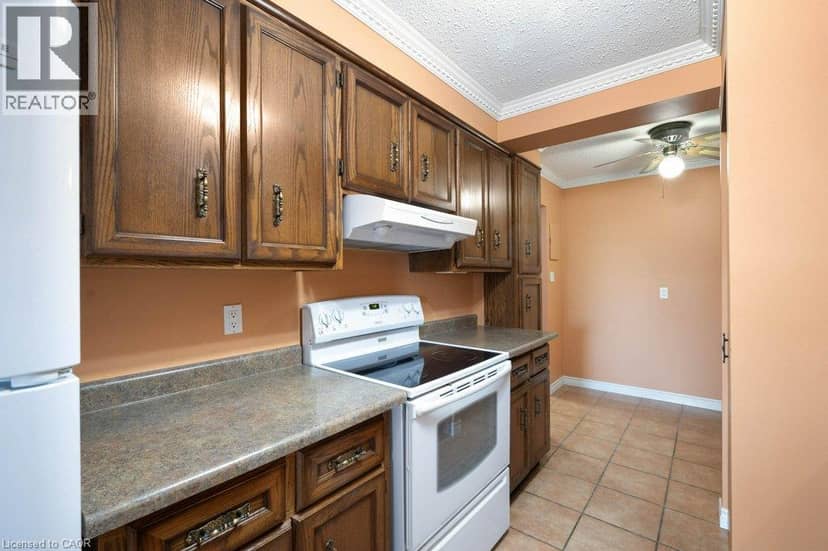 400 CHAMPLAIN Boulevard Unit# 406, Cambridge, photo 7