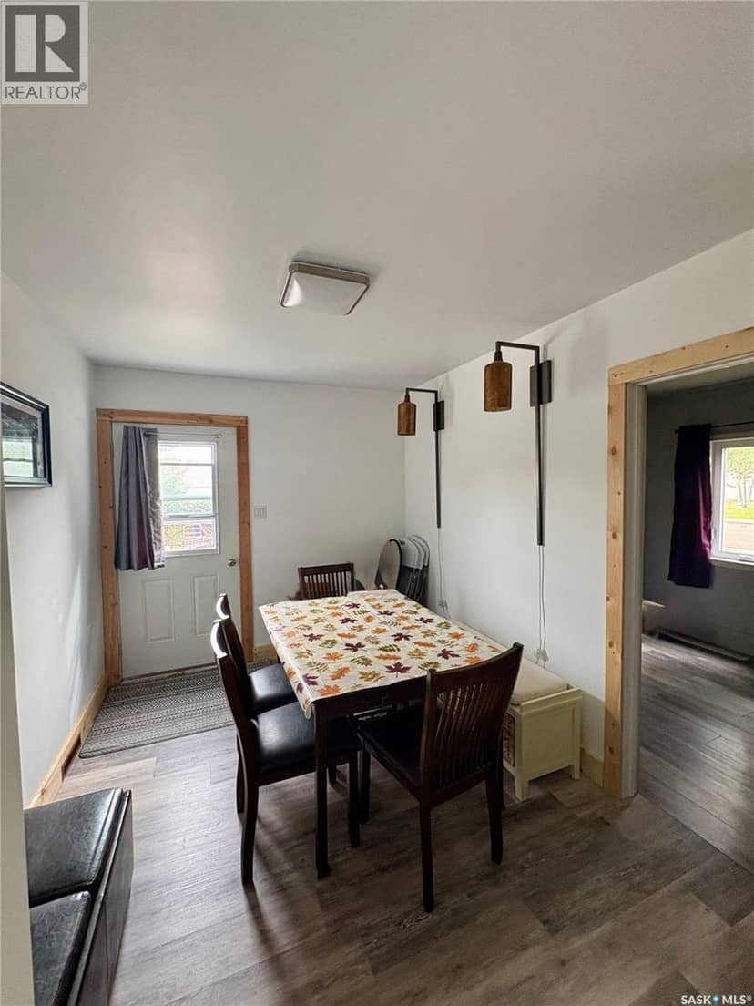 49 14th AVENUE SE, Swift Current, photo 8