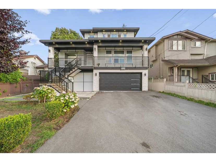 12822 114A AVENUE, Surrey, photo 2