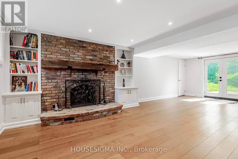 14639 Leslie Street — photo 15 of 24