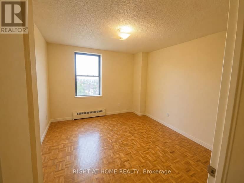 811 - 4673 Jane Street, Toronto, photo 6
