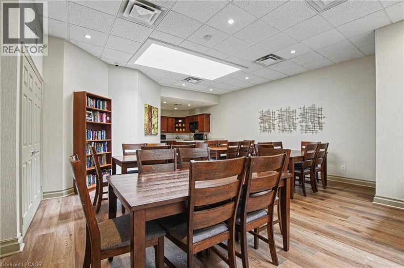 1477 LAKESHORE Road Unit# 701 — photo 32 of 38