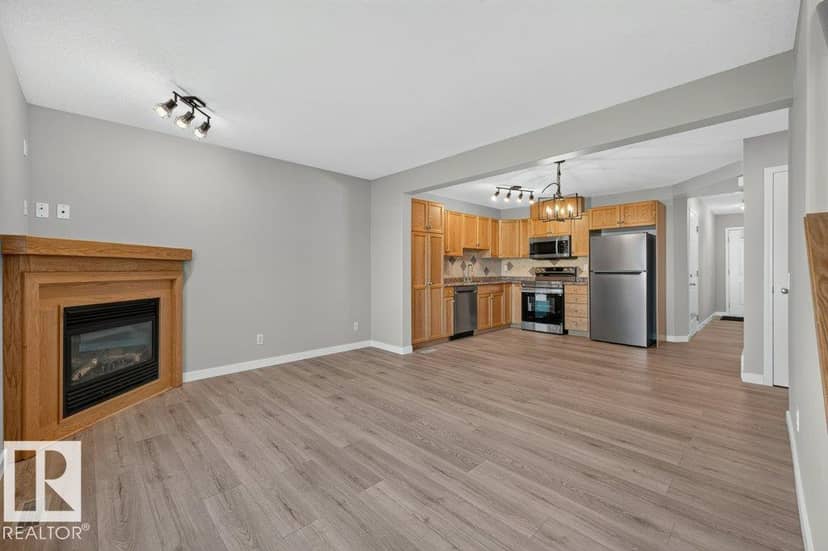 #26 2816 34 AV NW — photo 16 of 40