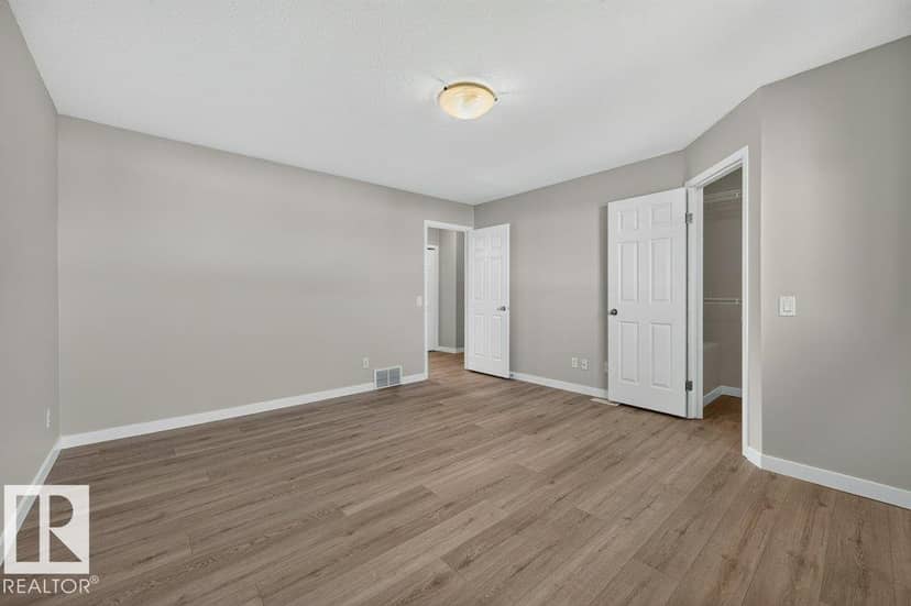 #26 2816 34 AV NW — photo 21 of 40