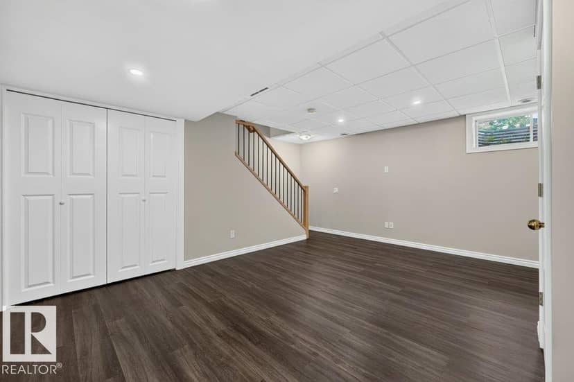 #26 2816 34 AV NW — photo 30 of 40