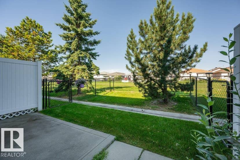 #26 2816 34 AV NW — photo 35 of 40
