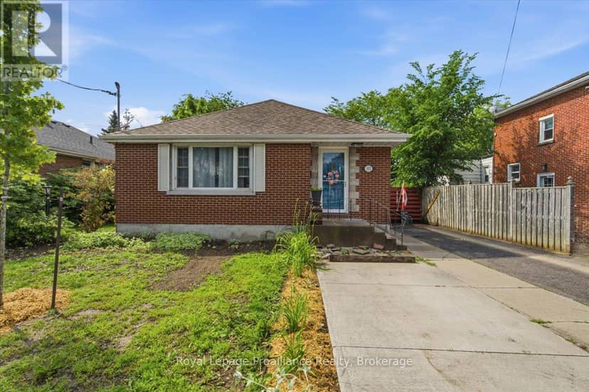 337 Bridge Street E — photo 1 of 40