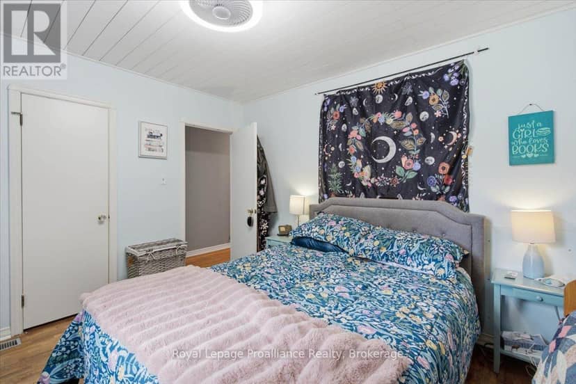 337 Bridge Street E — photo 20 of 40
