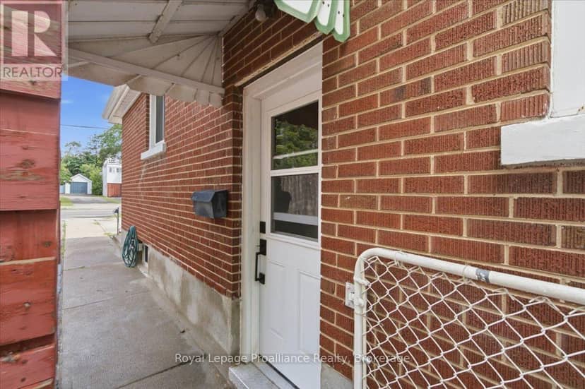 337 Bridge Street E — photo 38 of 40