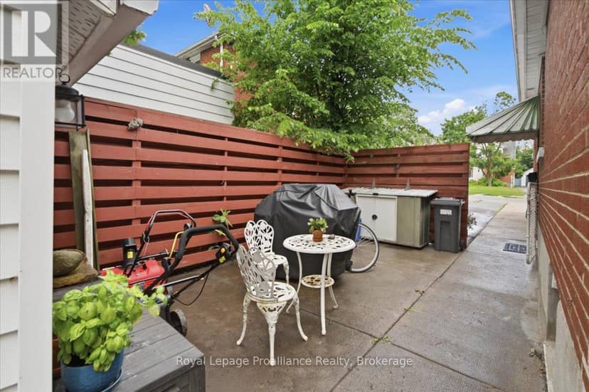 337 Bridge Street E — photo 39 of 40