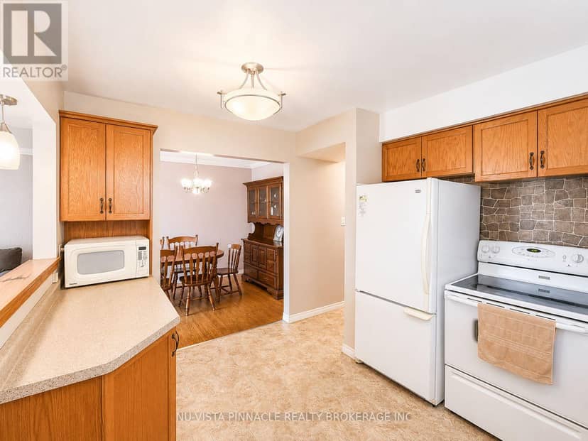 15 Gregory Place — photo 9 of 40