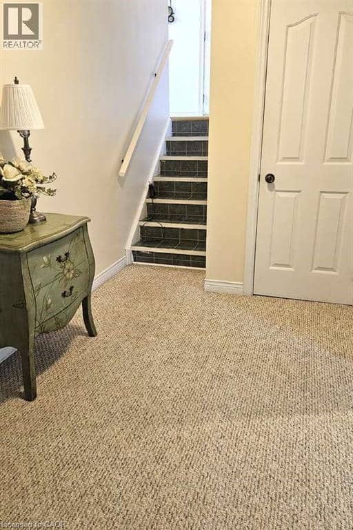 32 ST LADISLAUS Street — photo 16 of 23