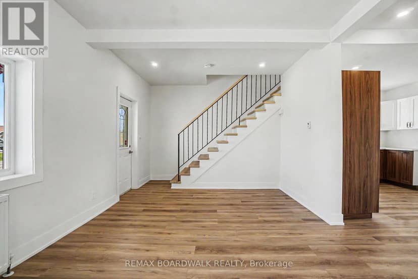 683 Principale Street — photo 12 of 40