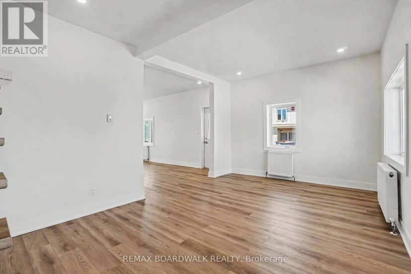 683 Principale Street — photo 15 of 40