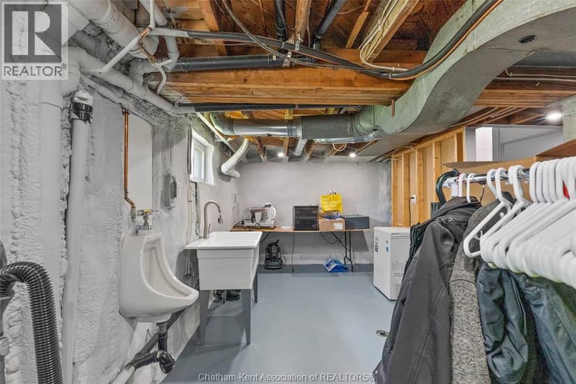 64 Park AVENUE East — photo 34 of 40
