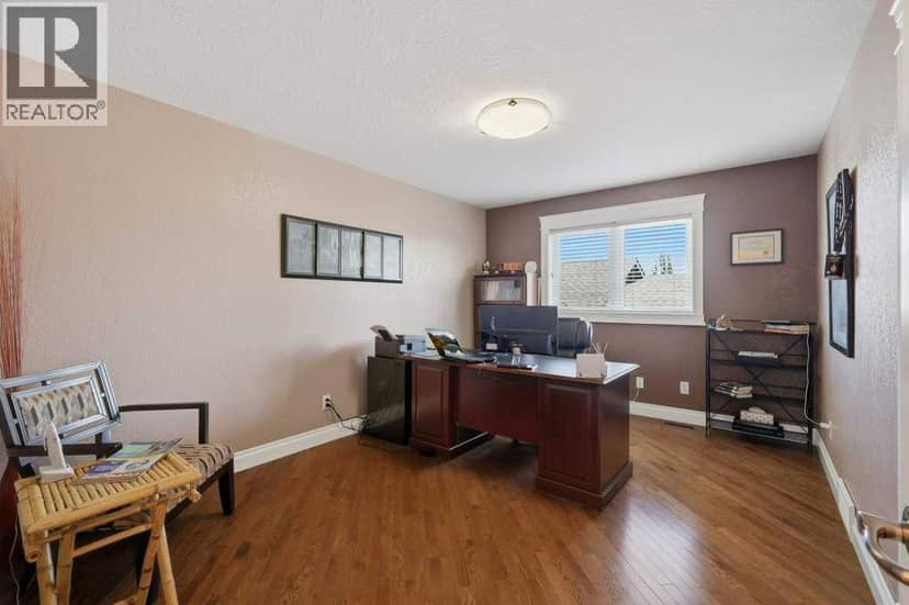 28 Oakdale Place — photo 18 of 40