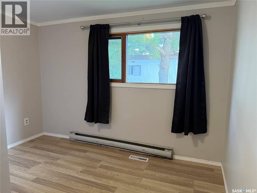 104 4th AVENUE, Melfort, photo 7