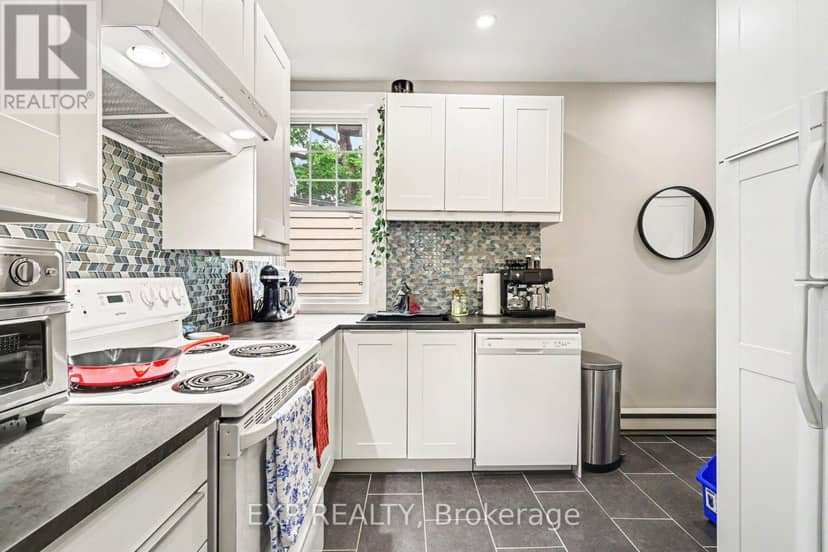 559 Parkdale Avenue — photo 11 of 40