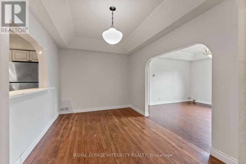 3823 Drouin Road — photo 8 of 37