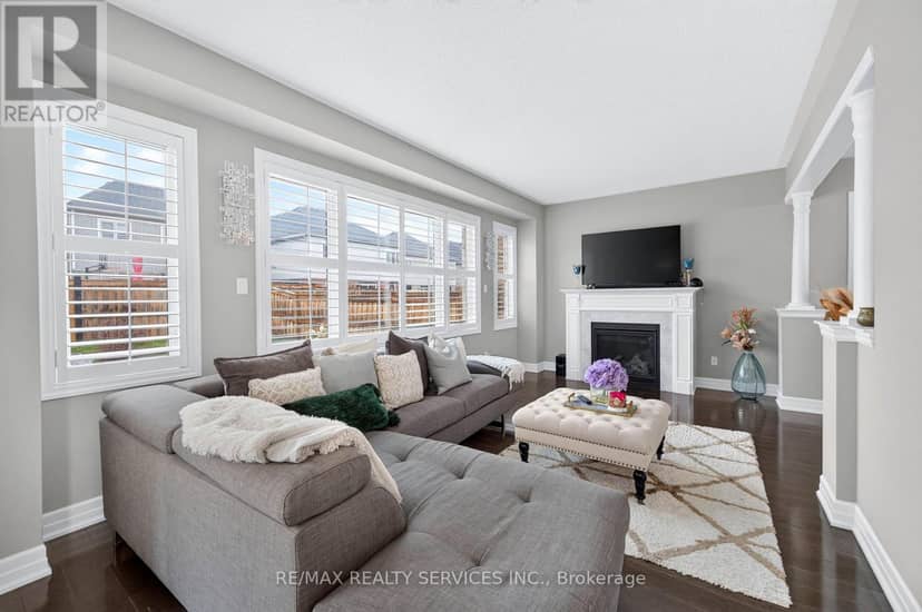 484 Greenwood Drive — photo 12 of 40