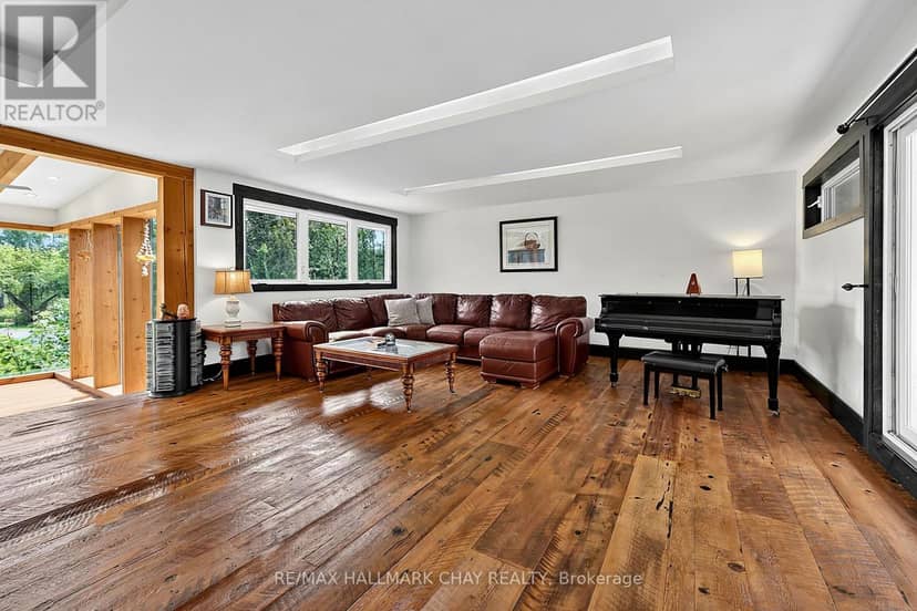 1507 Hendrie Road — photo 14 of 40