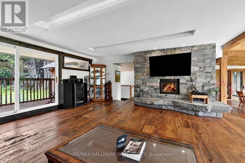 1507 Hendrie Road — photo 16 of 40