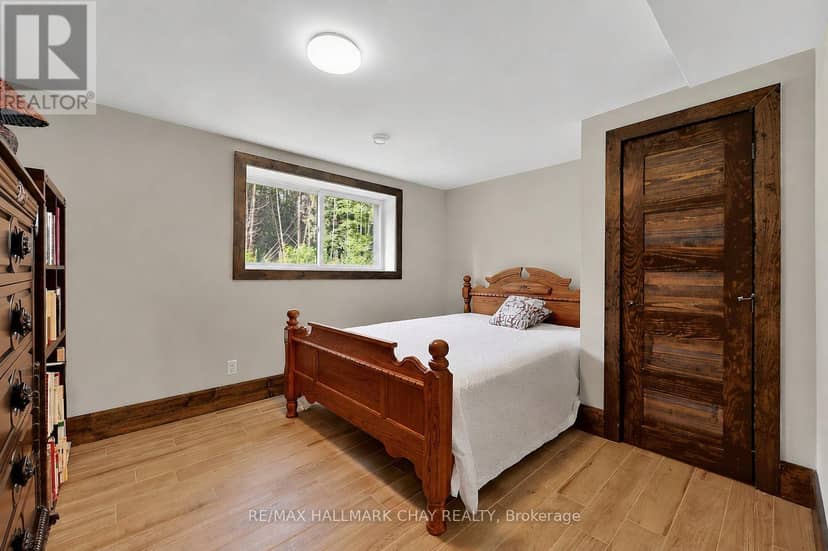 1507 Hendrie Road — photo 35 of 40