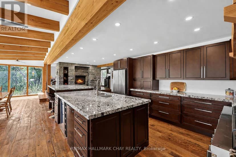 1507 Hendrie Road — photo 7 of 40