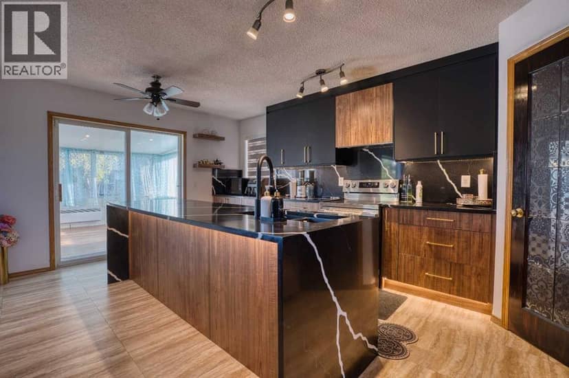 28 Coral Springs Close NE, Calgary, photo 6