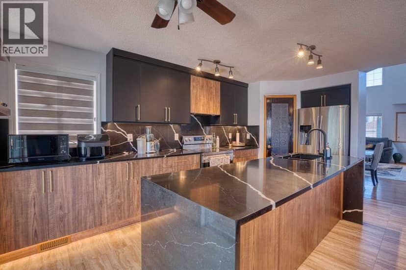 28 Coral Springs Close NE, Calgary, photo 7
