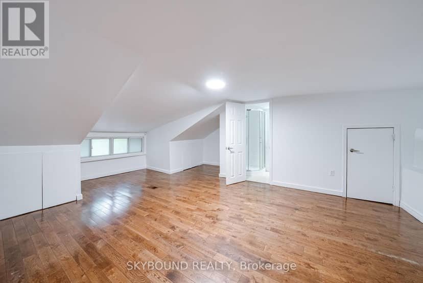 43 Craydon Avenue — photo 20 of 38