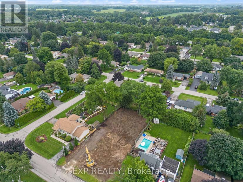 28 Calvin Street — photo 3 of 3