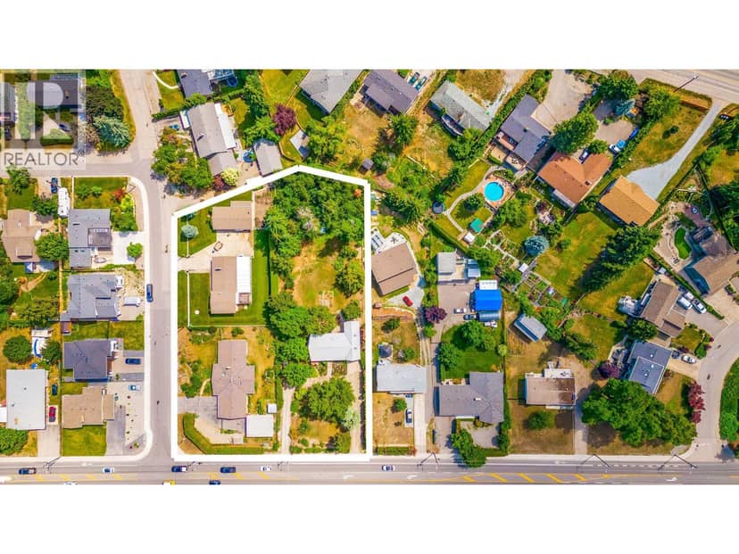 709 Hazell Road, Kelowna