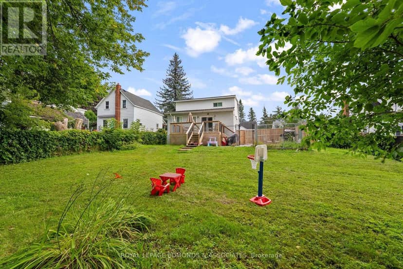 403 Alfred Street — photo 29 of 32