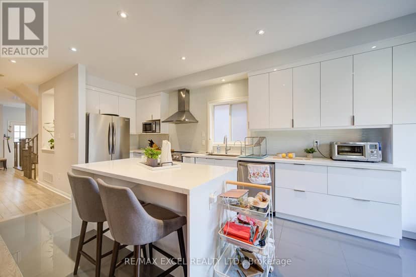 6 Sapphire Drive — photo 19 of 40