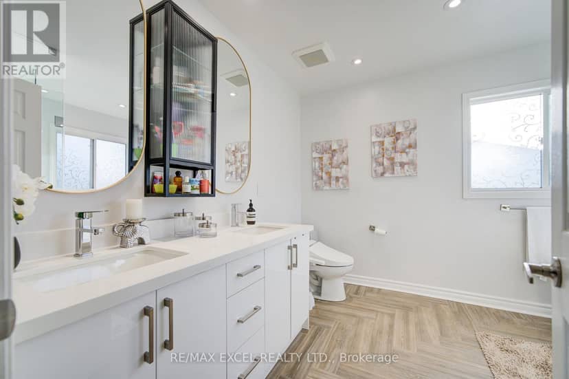 6 Sapphire Drive — photo 36 of 40