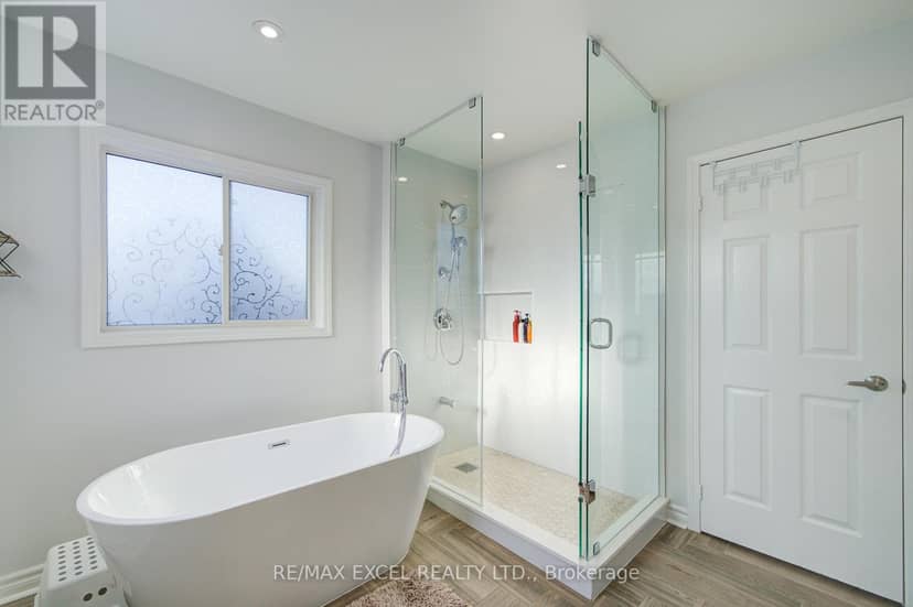 6 Sapphire Drive — photo 39 of 40