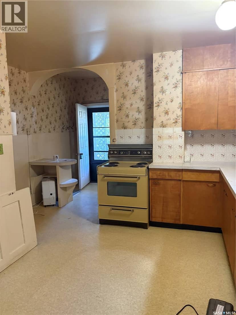 214 West AVENUE, Kamsack, photo 2